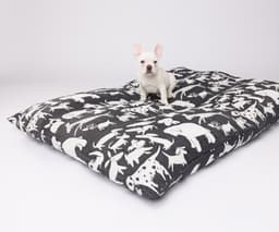 French Bulldog on 3-Bed Black and White Dog Print duvet